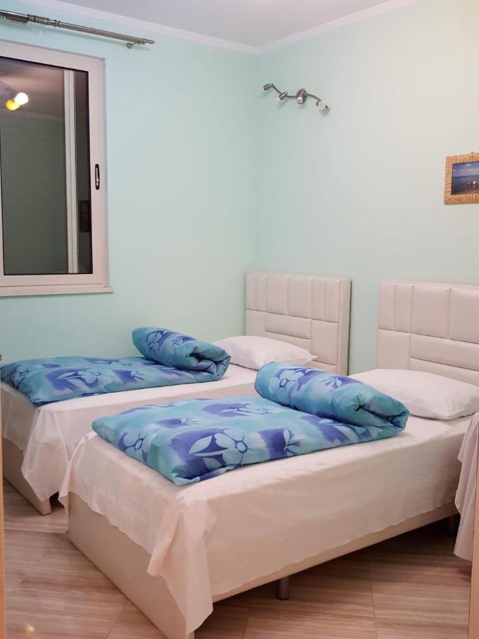 Holiday Center Apartment Shkodër Exteriör bild